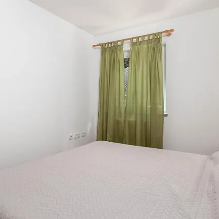 1 Bedroom Cozy In Apartman