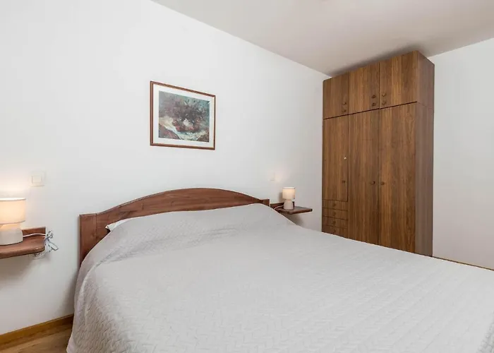 Apartament Amazing In With Wifi Ičići